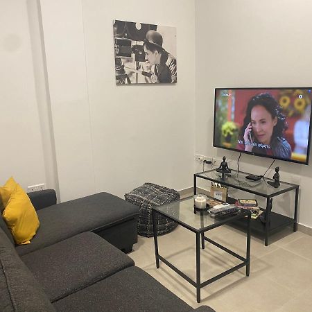 Modern City Center Apartment Saripolou 2 Limassol Bagian luar foto