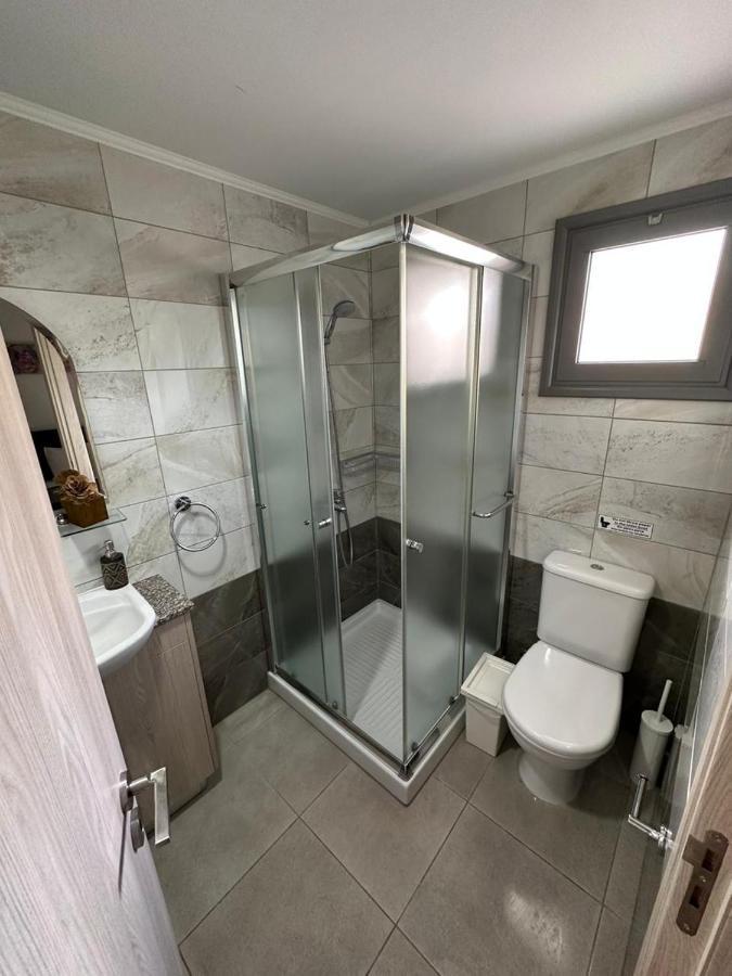Modern City Center Apartment Saripolou 2 Limassol Bagian luar foto